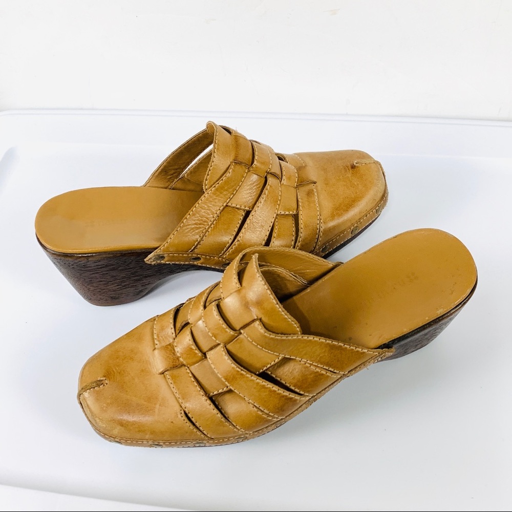 Naturalizer Basketweave Tan Clog Heel Sandals